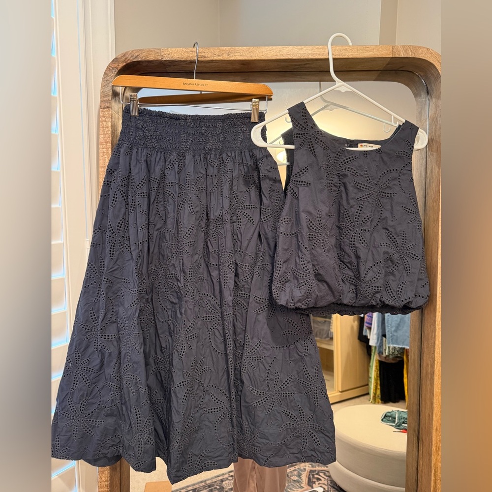 Marine Layer Midi skirt set.